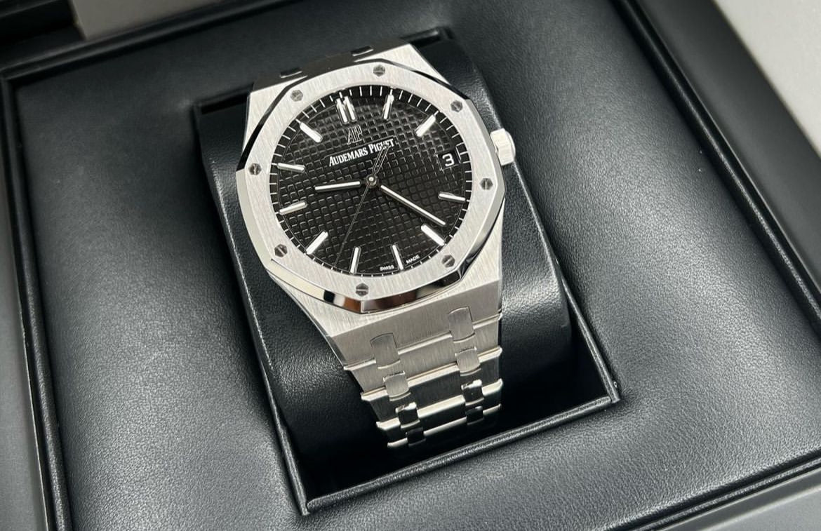 AUDEMARS PIGUET ROYAL OAK NIGHT BLACK