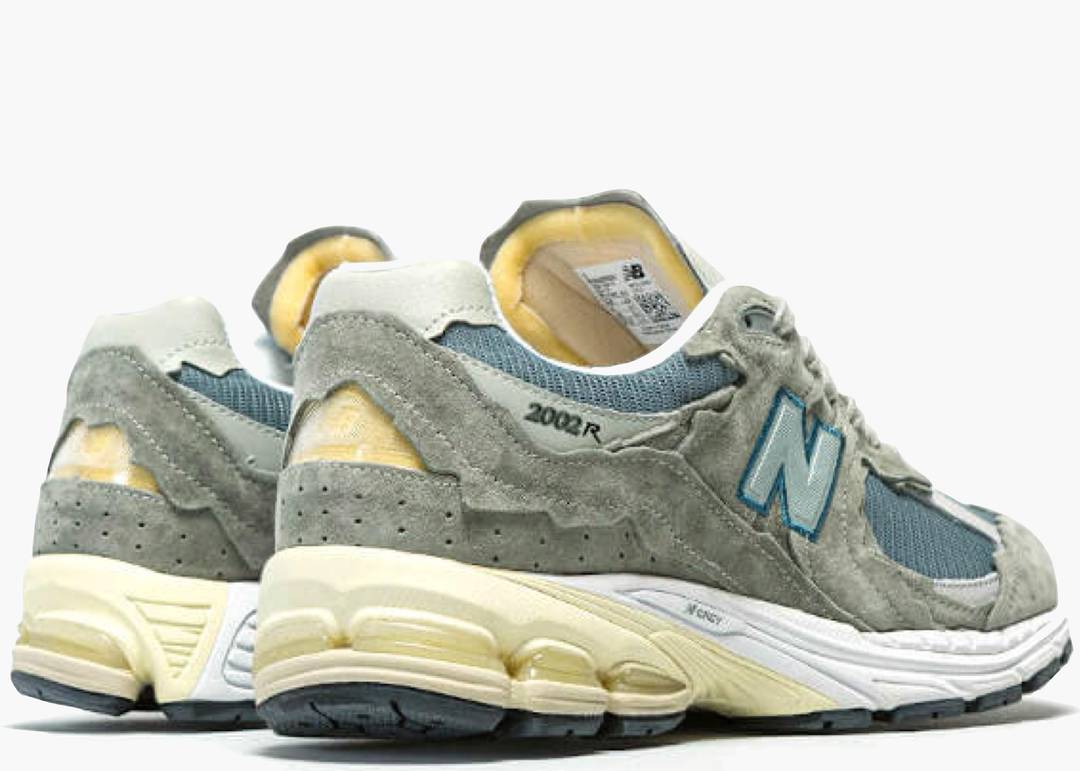 New Balance 2002R Protection Pack Mirage Grey