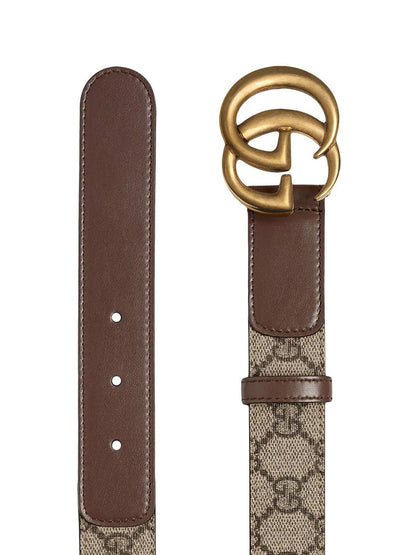 Leather belt with 4cm GG buckle.