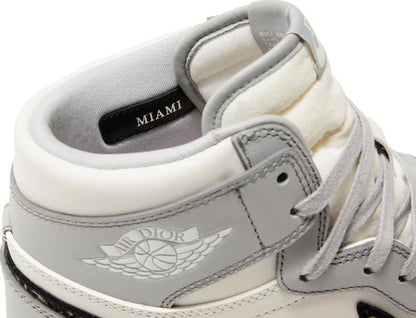 Dior x Air Jordan 1 High OG "Wolf Gray Sail Photon Dust White" Sneakers for Men