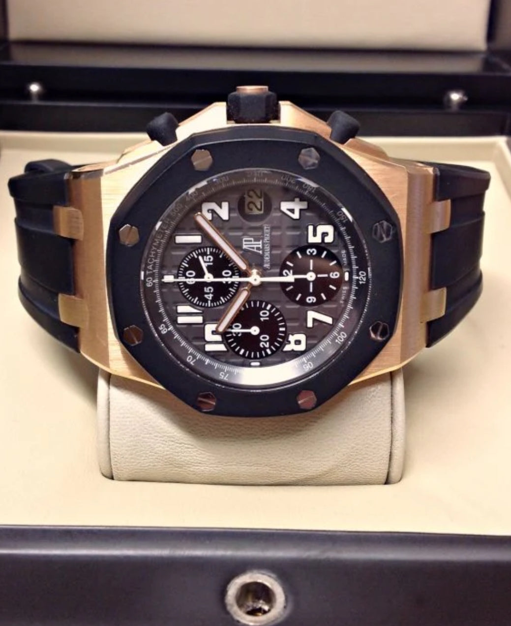 ROYAL OAK OFFSHORE CHRONOGRAPH ROSE GOLD