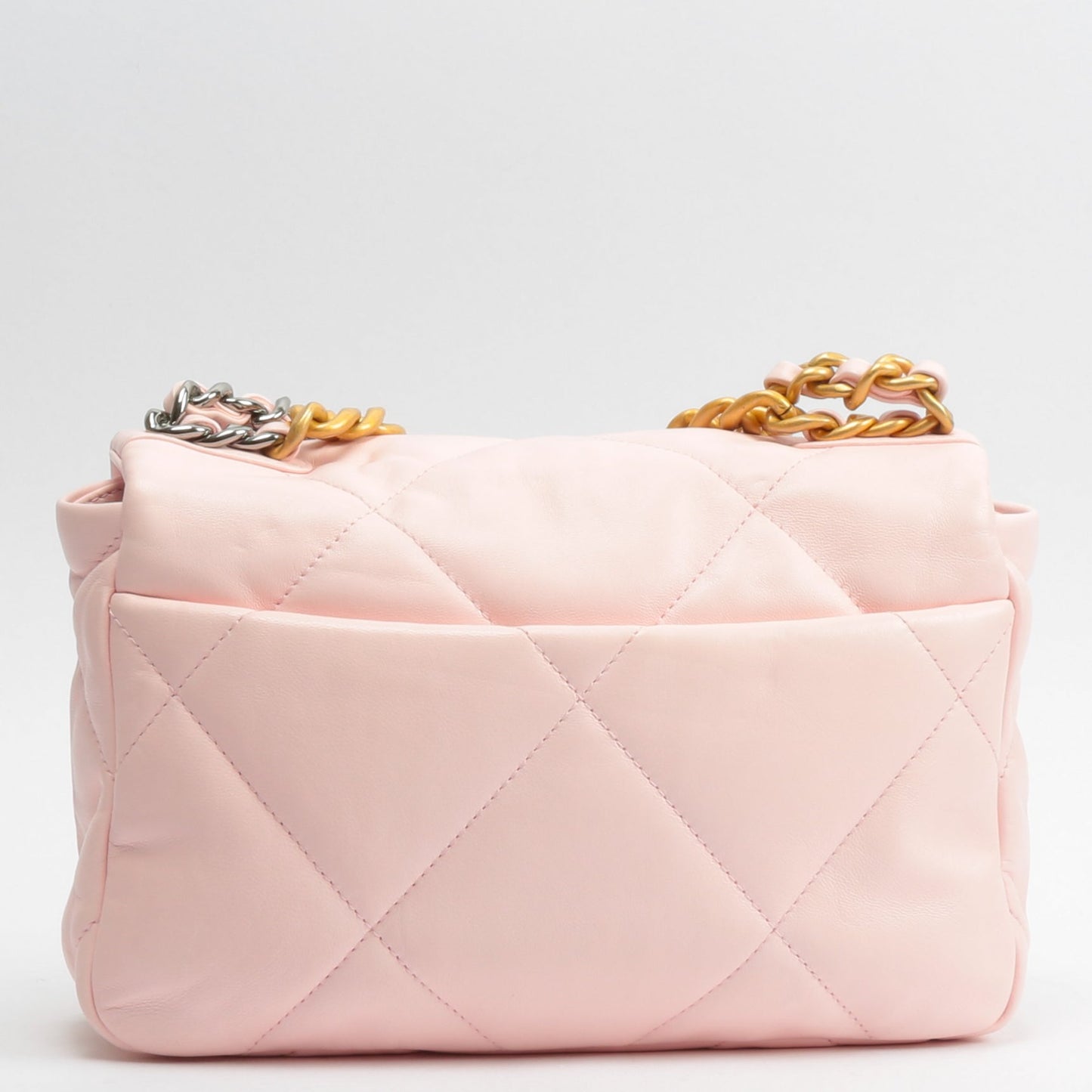 CHANEL 19 Flap Quilted Medium Pink 