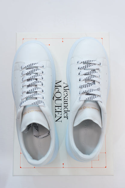 Sneakers White White