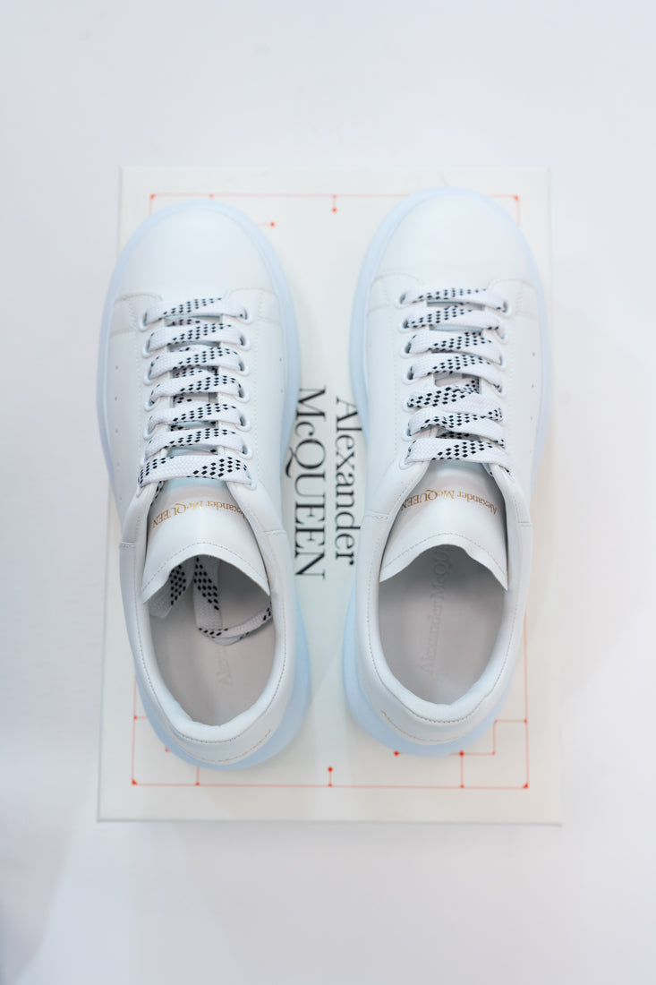 Sneakers White White