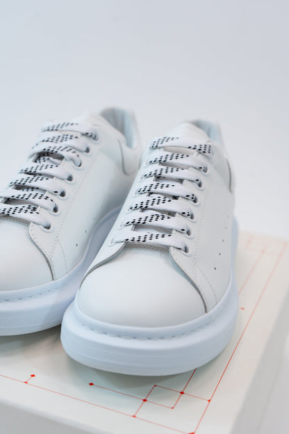 Sneakers White White