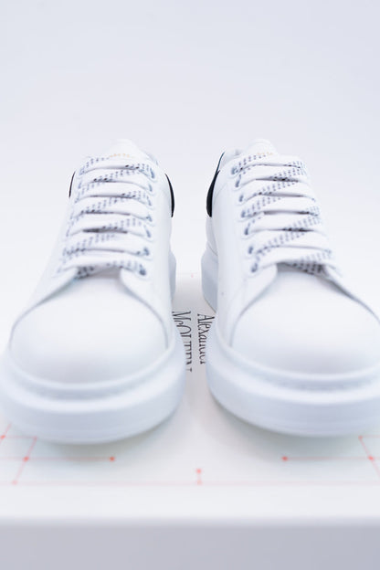 Sneakers White Black Velvet