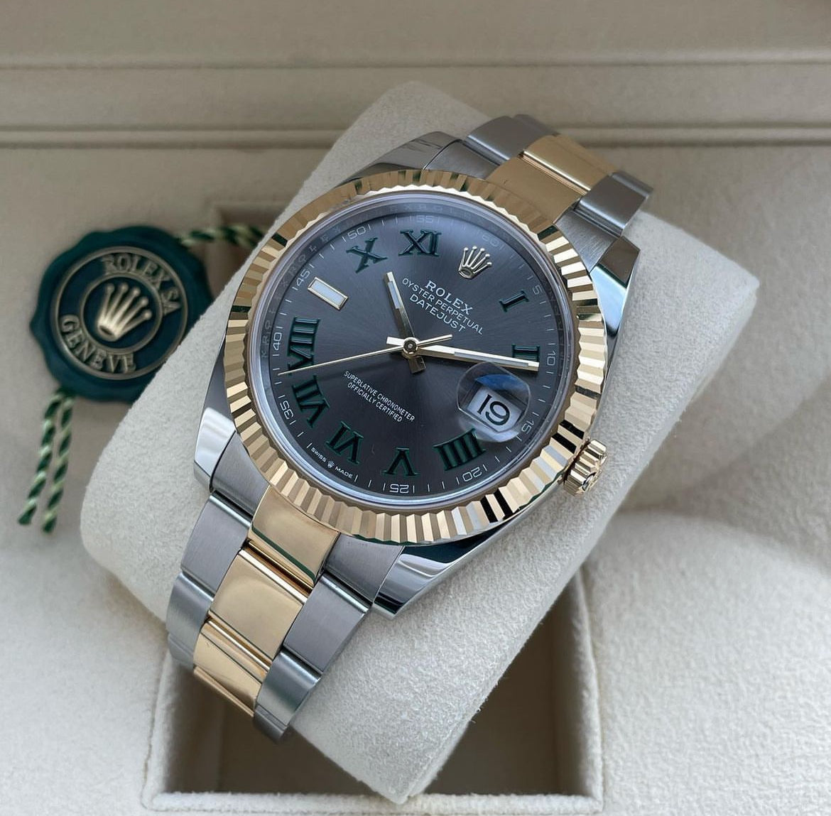 DATEJUST OYSTER WIMBLEDON GOLD