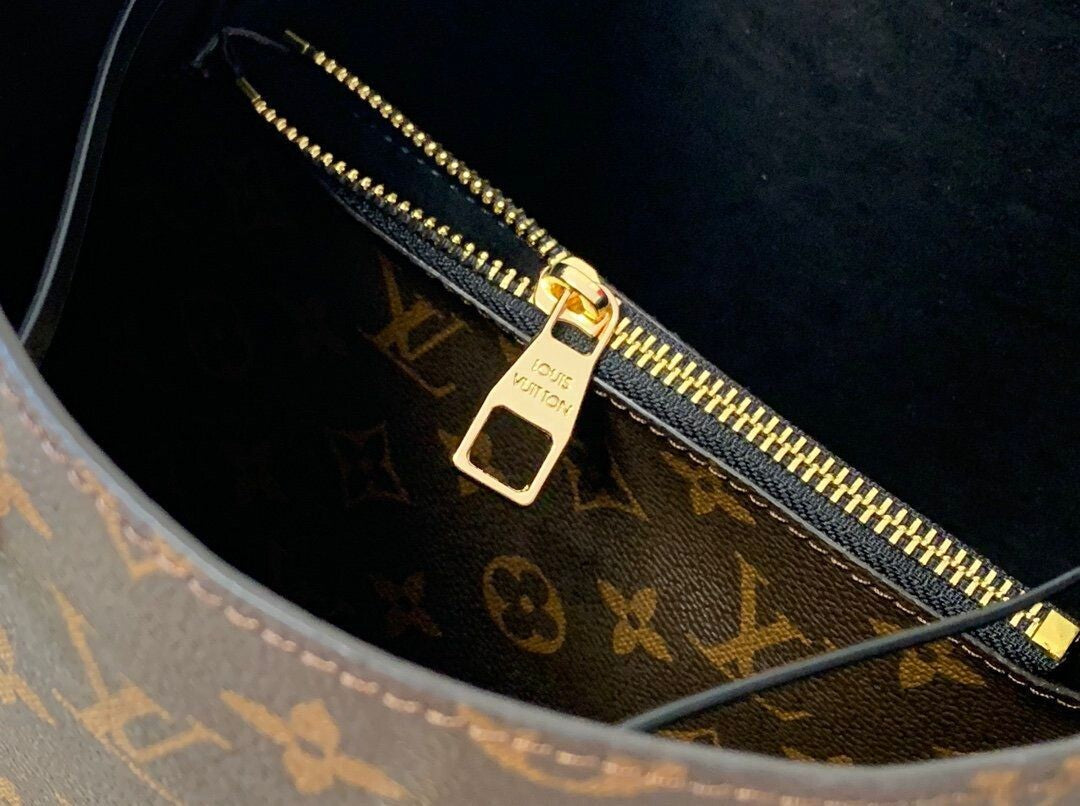 LV NEONOE BAG