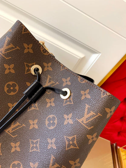 LV NEONOE BAG