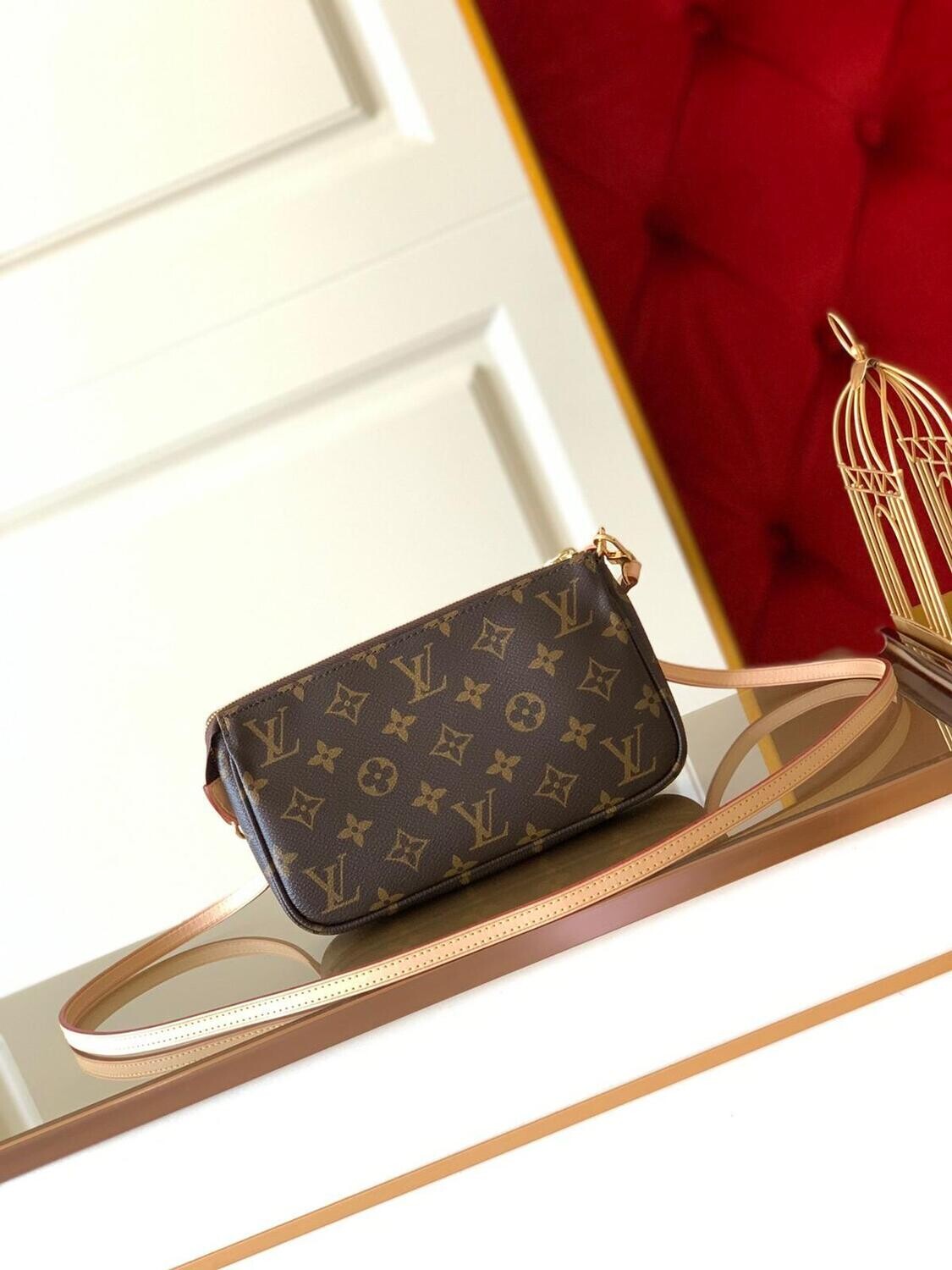 LV POUCH ACCESSORIES NM