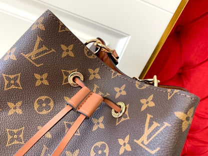 LV NEONOE MM CARAMEL