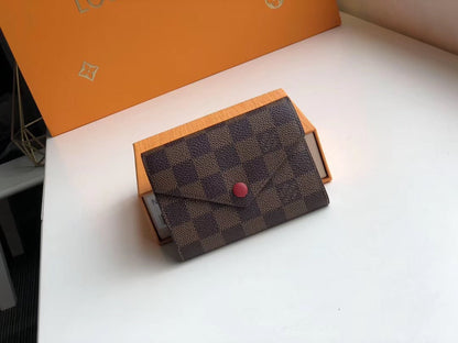 LV VICTORINE WALLET