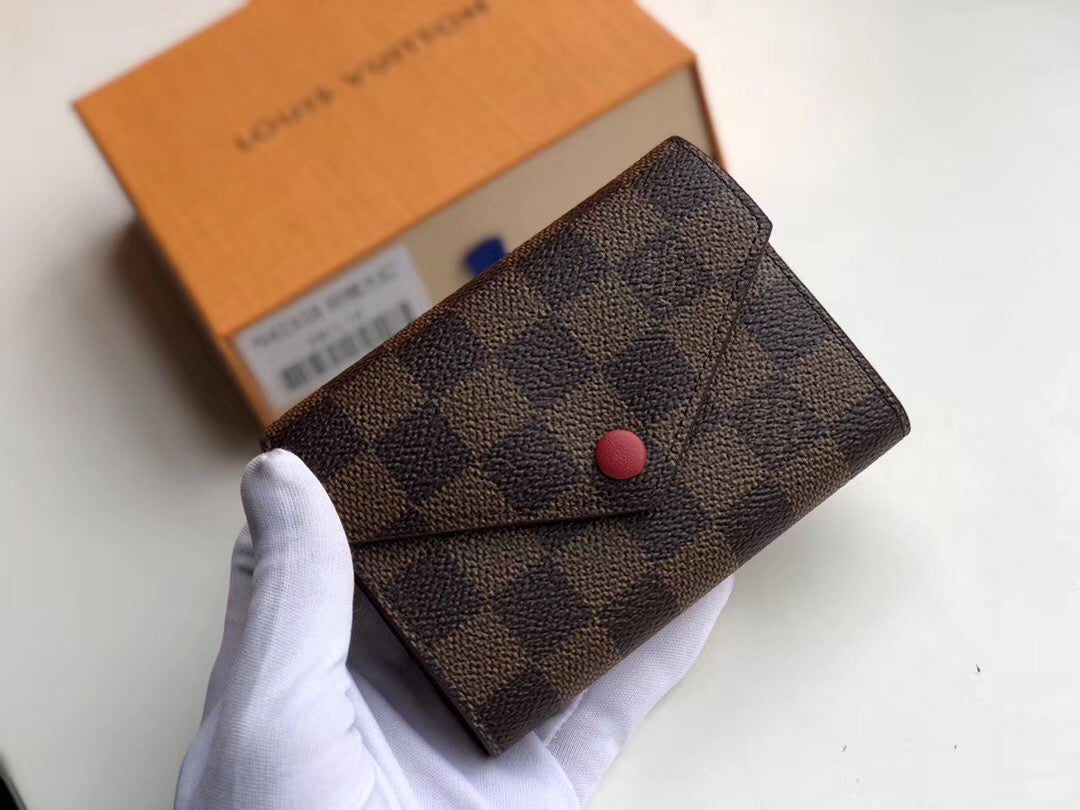 LV VICTORINE WALLET