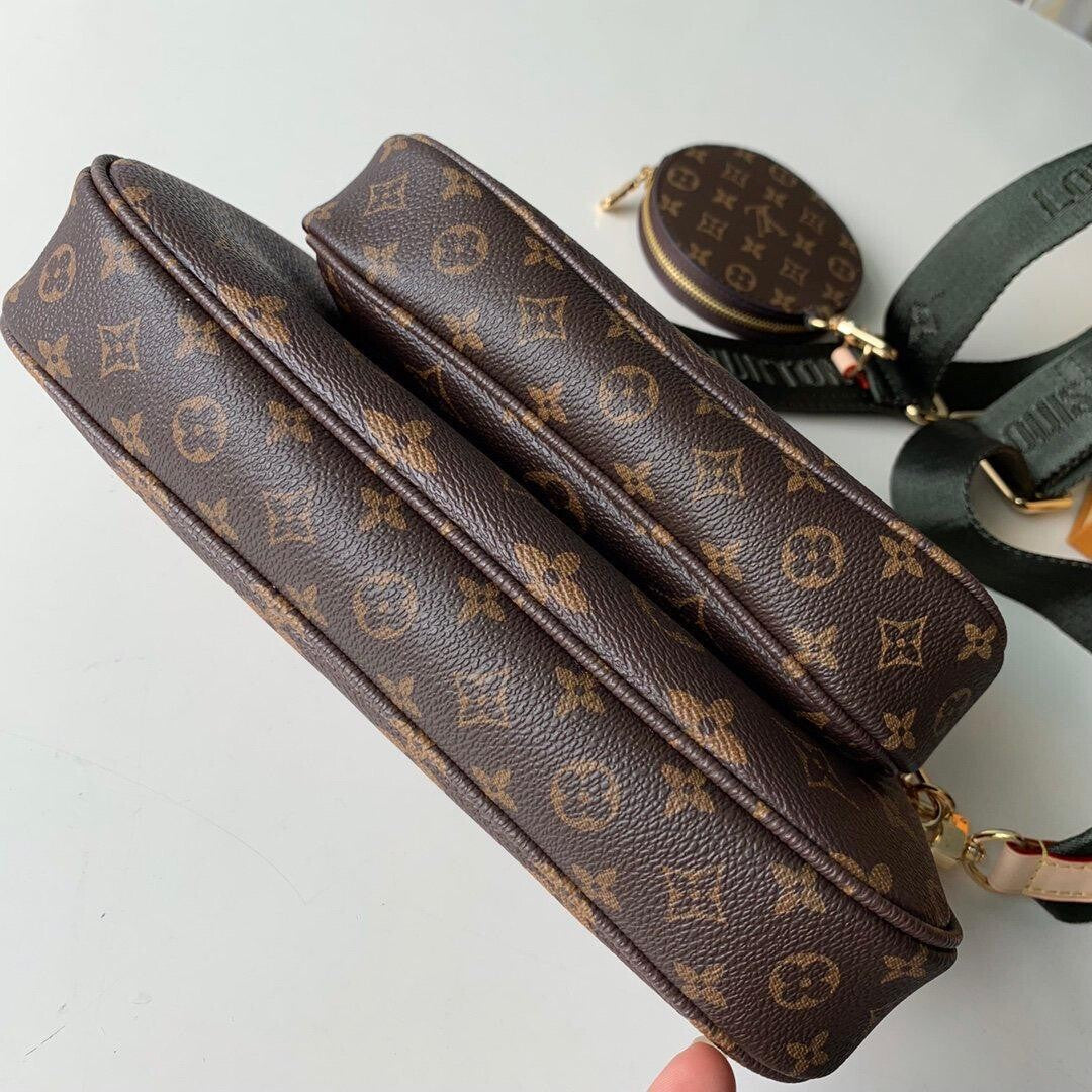 LV MULTI POUCH ACCESSORIES