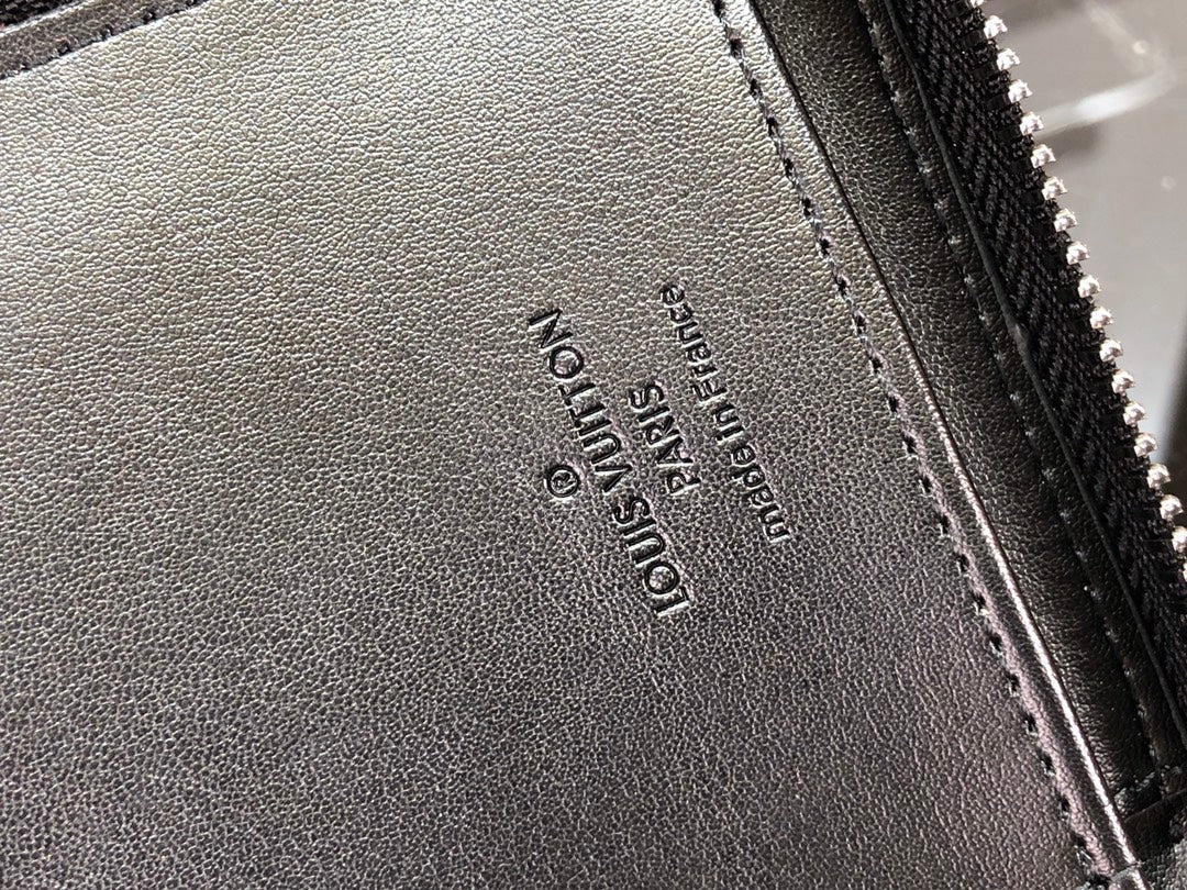 LV ZIPPY WALLET