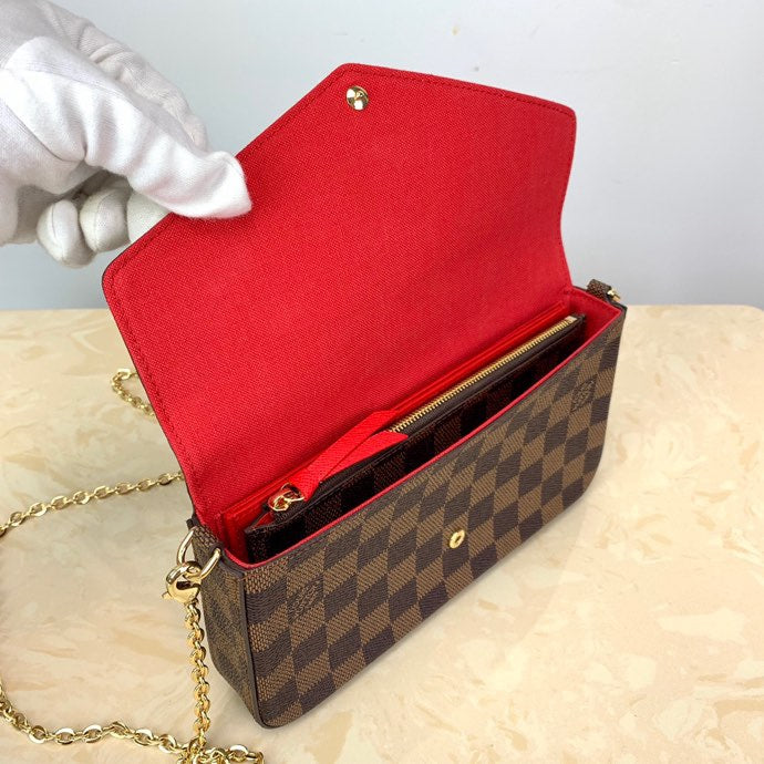 LV FÉLICIE POUCH