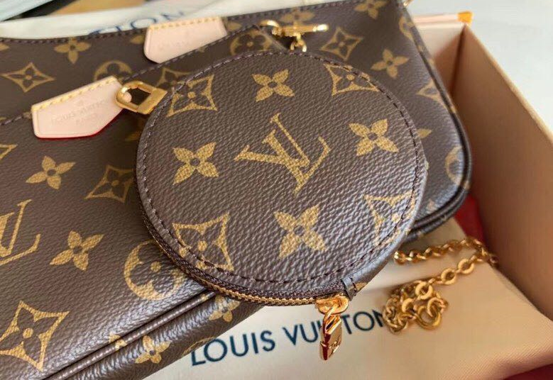 LV MULTI POUCH ACCESSORIES