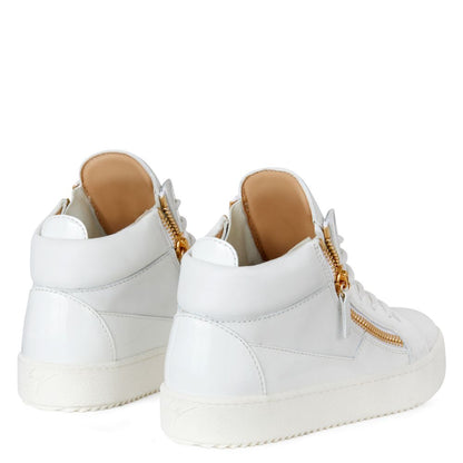 GZ Sneakers Women