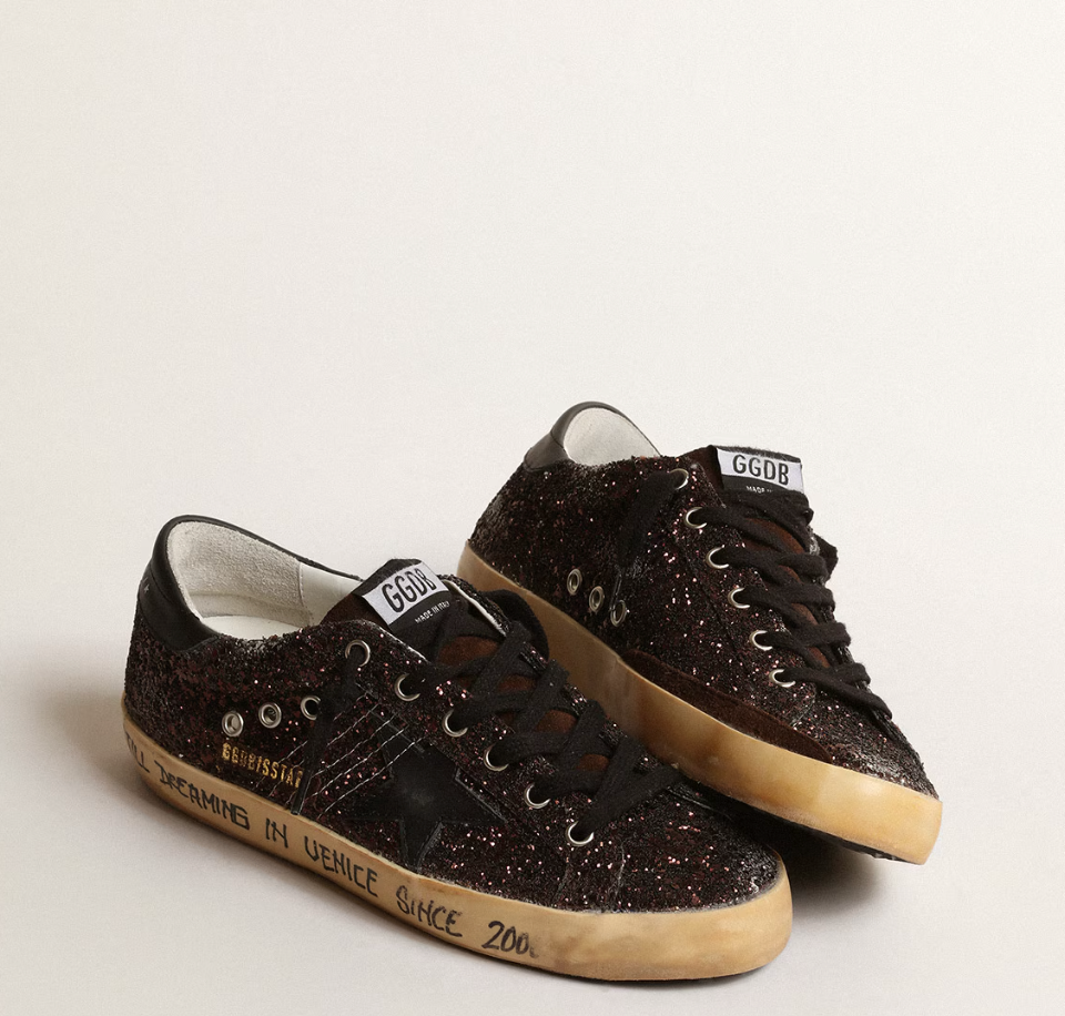 Super-Star in brown glitter with black leather star and heel tab