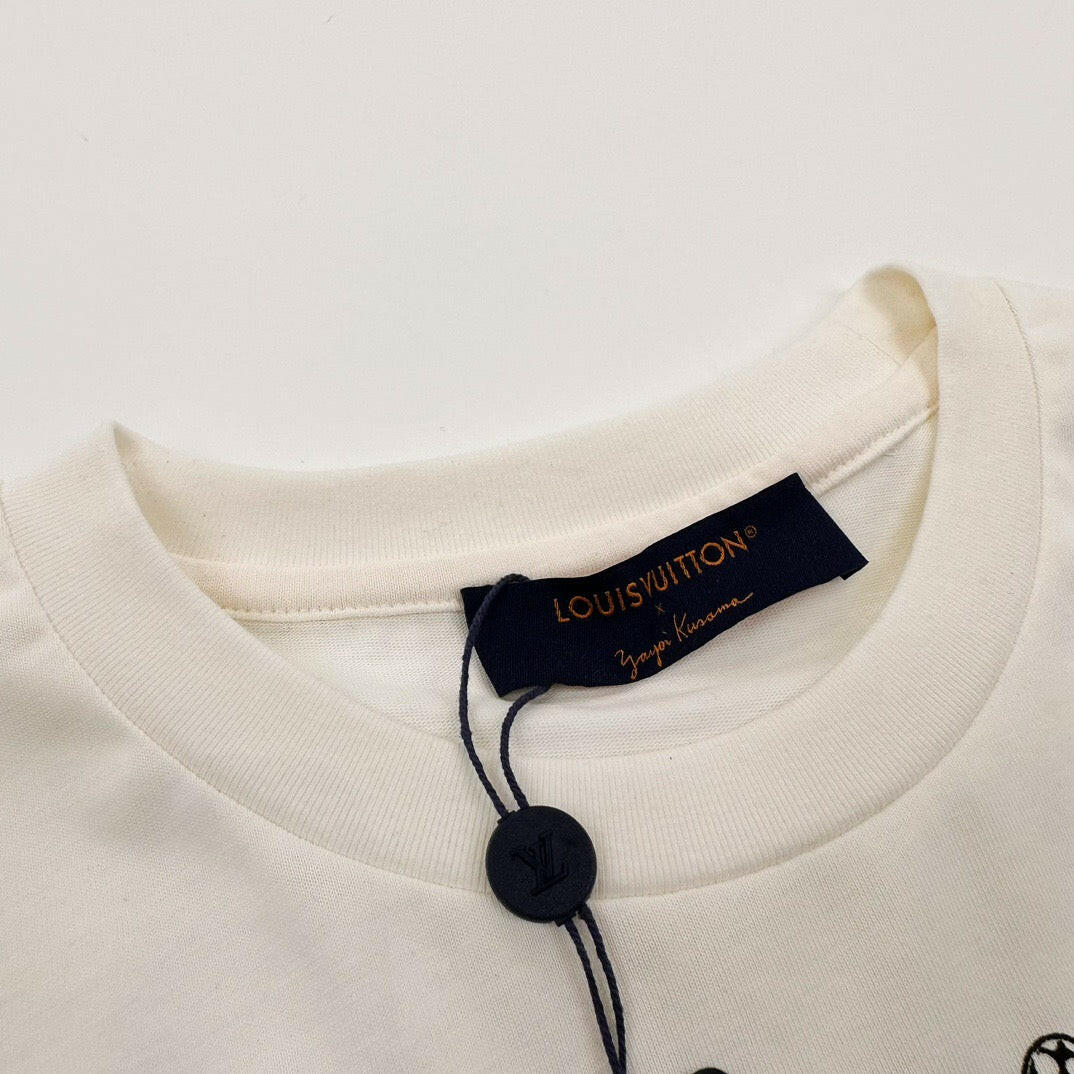 LV Desgin Cream T-shirt 23 SS Collection