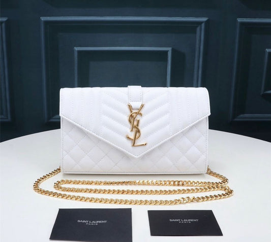 YSL BORSA ENVELOPE GRAIN DE POUDRE MIX MATELASSÉ WHITE