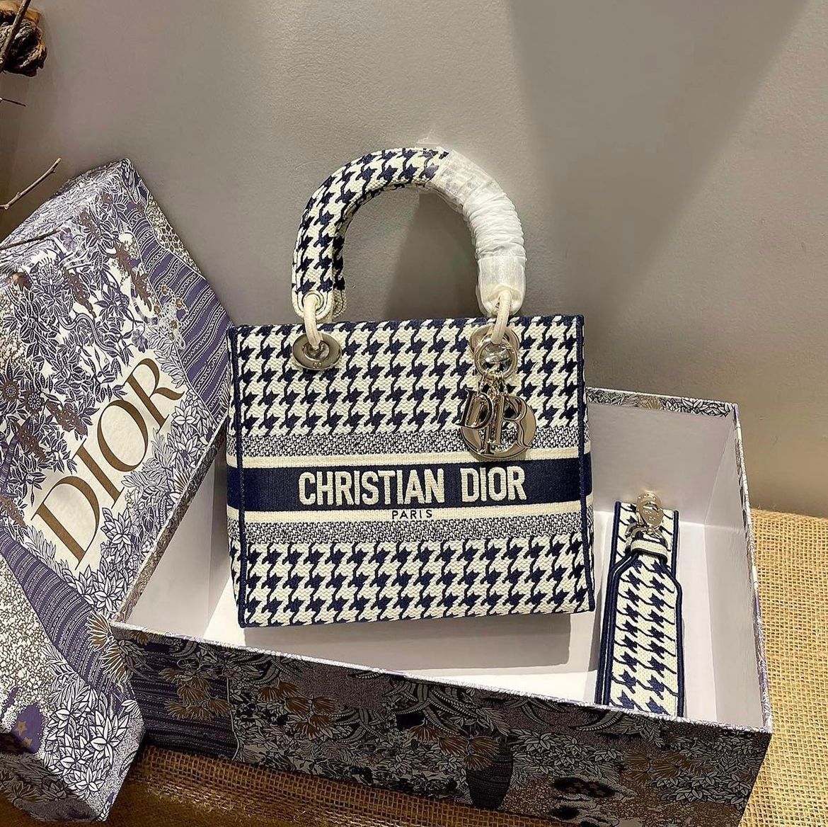 MEDIUM DIOR BOOK TOTE BAG