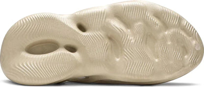 adidas Yeezy Foam RNNR "Sand" Yeezy Foam Runner