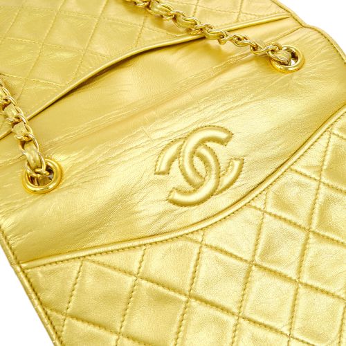 CHANEL 1989-1991 Gold Lambskin Diamond Shoulder Bag