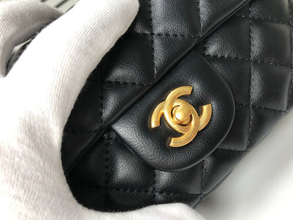 CHANEL BORSA CLASSICA