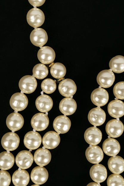 Necklace of pearls created Chanel 1993