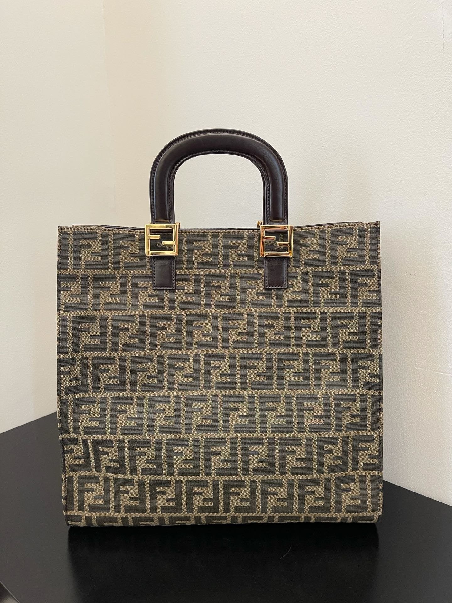 FENDI SUNSHINE TOTE MEDIUM