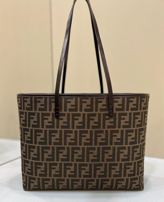 FENDI TOTE HANDBAG