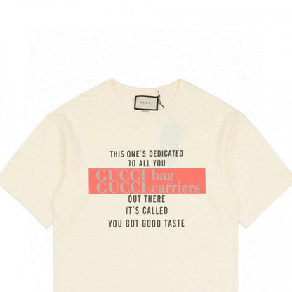 GUCCI "GUCCI BAG GUCCI CARRIERS" CREAM T-SHIRTS SS COLLECTION 2022