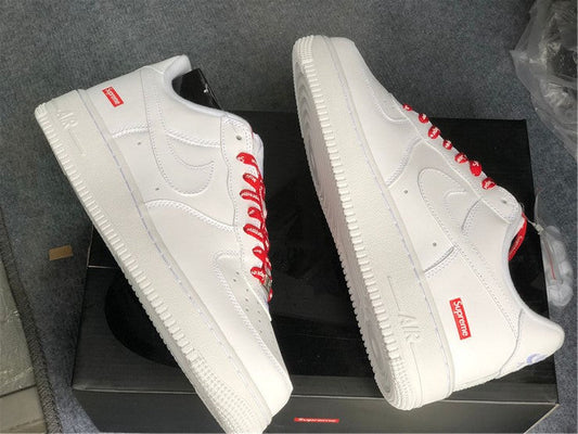 Nike air force 1 supreme